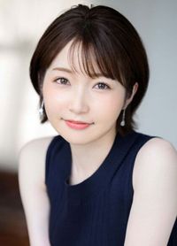  小春真理