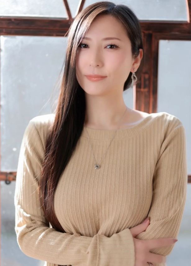 椎名由奈