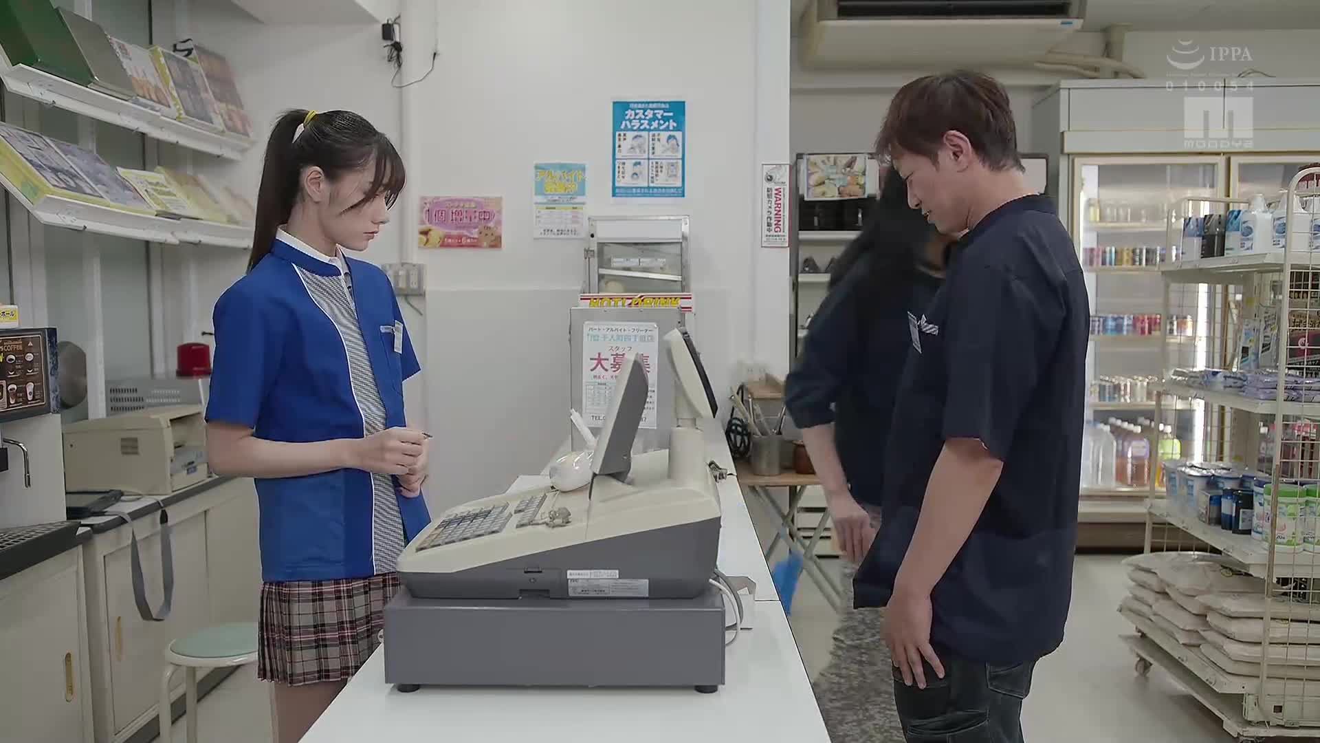 [AI解碼版]「如果我秀出陰道就原諒你」害怕的偷竊少女被恐嚇的變態便利店店長，強迫性器官，從那天開始成為性處理工作小姐的我...宮下玲奈 - AV大平台 - 中文字幕，成人影片，AV，國產，線上看