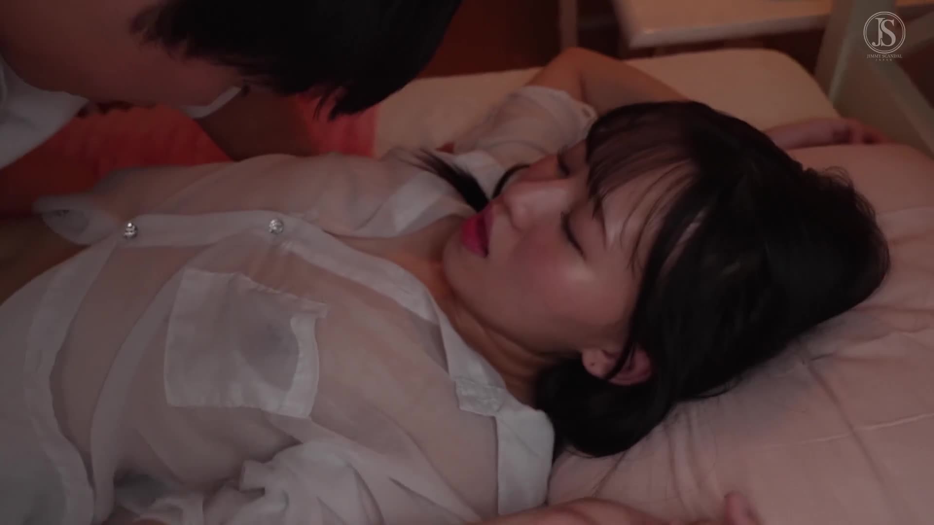 今天又一個人在家守夜 媽媽快回來吧...我的內褲裡似乎有些怪怪的... 櫻木凪沙 - AV大平台 - 中文字幕，成人影片，AV，國產，線上看