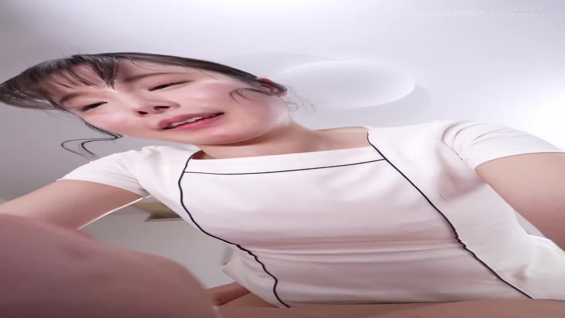 絕對要看這個影片。專注在口交的男士美容院TinpoBeautyClinic【推薦手機直立影片】 - AV大平台 - 中文字幕，成人影片，AV，國產，線上看