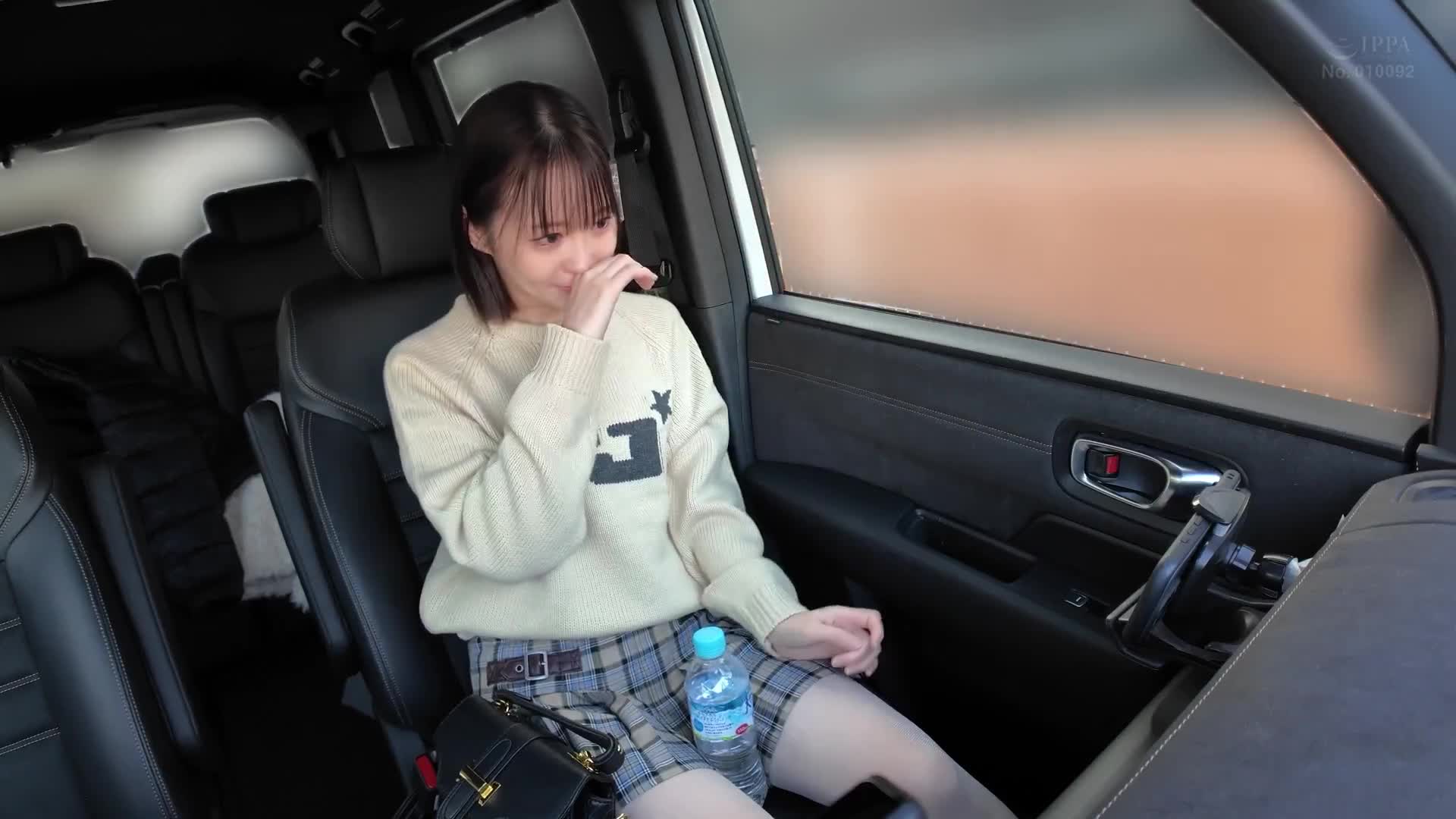 「希望感受到射精和內射的地方...」無毛美少女床上伴侶天馬唯和真正半外半中出約會 - AV大平台 - 中文字幕，成人影片，AV，國產，線上看