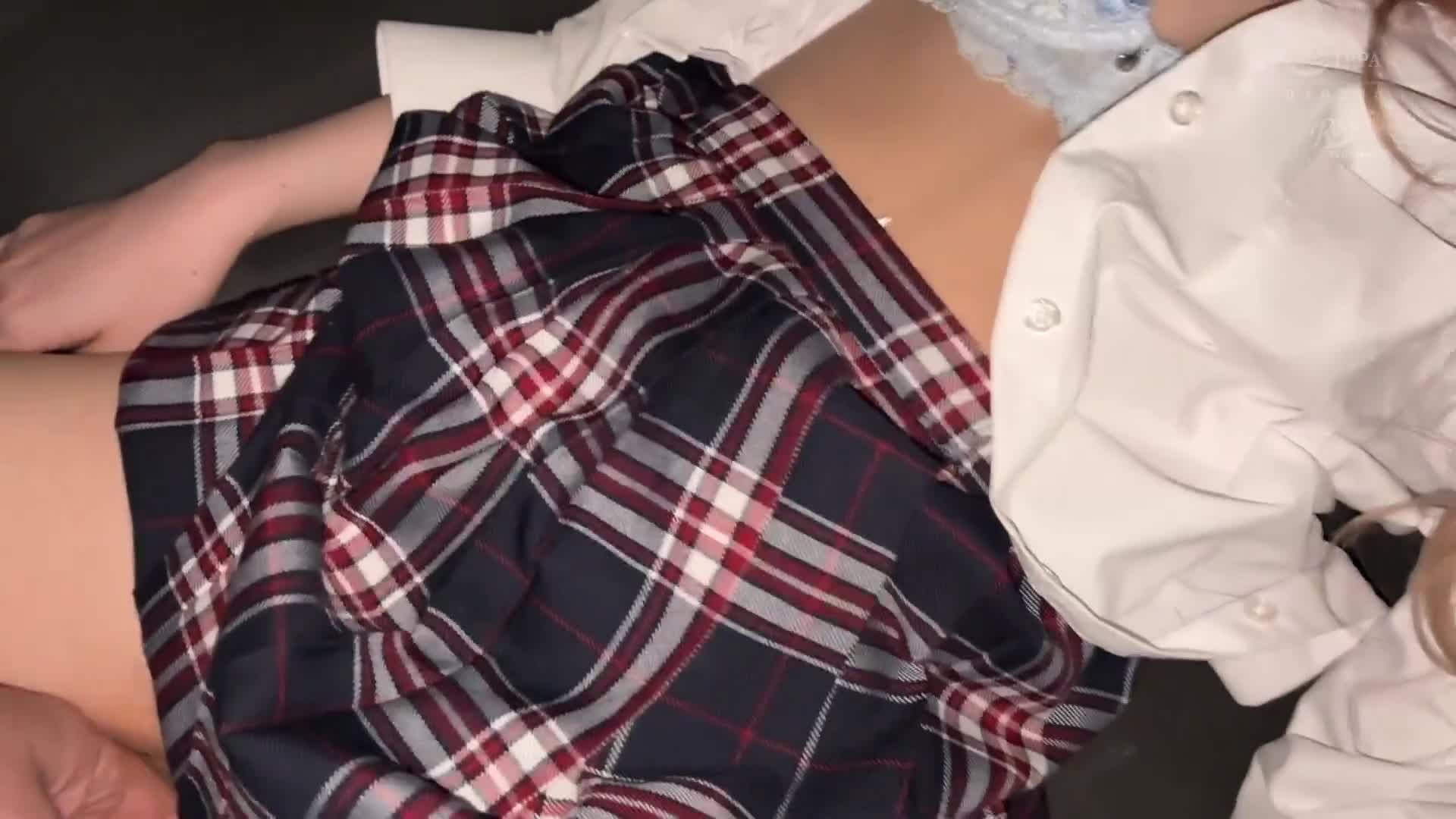 我帶回家一個厚臉皮的流浪小甜心。她態度很差，所以我用睡夢中的強暴給她點課！藍瀨美奈 - AV大平台 - 中文字幕，成人影片，AV，國產，線上看