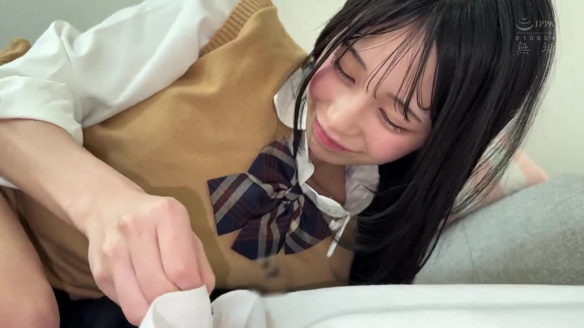 放課後女友和青春性愛 笑容中男友的陽具不停插入，與性交 逢月日真 - AV大平台 - 中文字幕，成人影片，AV，國產，線上看