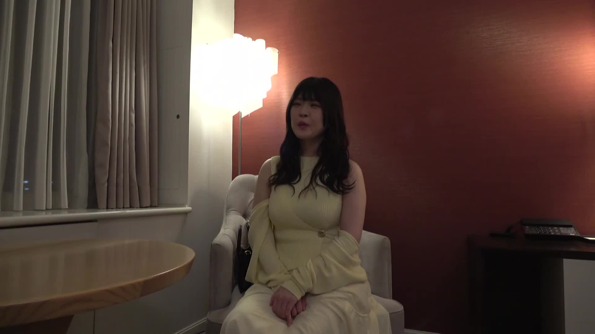 H罩杯爆乳女子的性慾不滿，最終決定參加AV！她的內心仍然處於未開發的狀態，觀看她向男優的陰莖屈服的過程！【初次拍攝】在網上申請AV→AV體驗拍攝2610 - AV大平台 - 中文字幕，成人影片，AV，國產，線上看