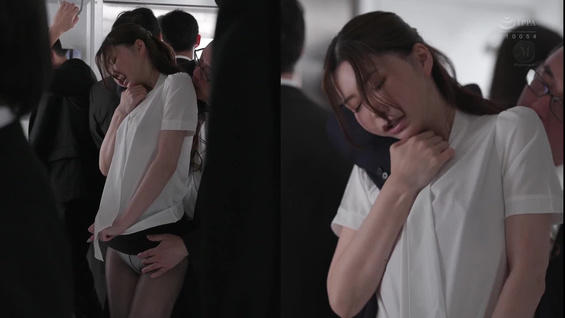 窗邊緊貼的癡● 在通勤途中被玩弄全身 感到快樂墮落的我今天也將身體獻出。 收錄了追求真實感的多角度近距拍攝的淫●角度！！ 愛弓涼 - AV大平台 - 中文字幕，成人影片，AV，國產，線上看